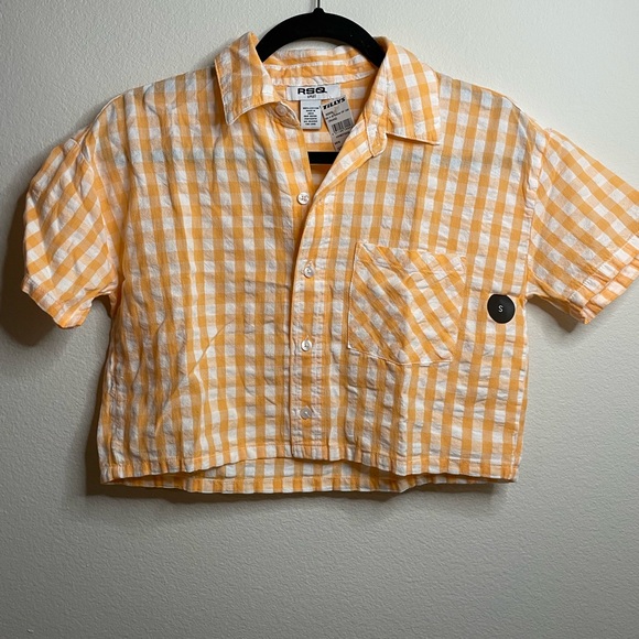 💗GET 20% OFF💗 NWT Tilly’s RSQ Womens Gingham Camp Cropped Shirt - Picture 3 of 6